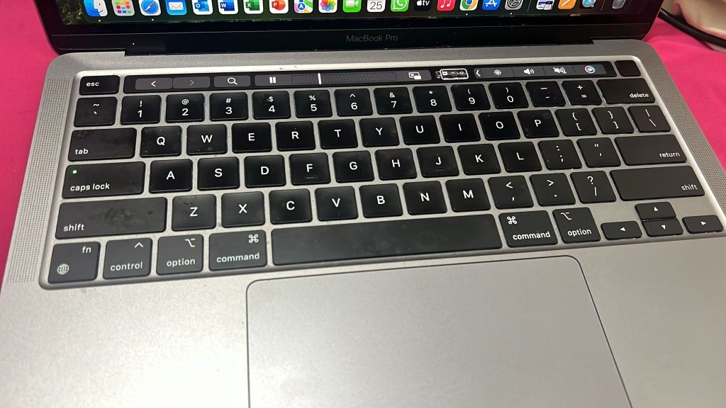 MacBook Pro 13" Chip M1