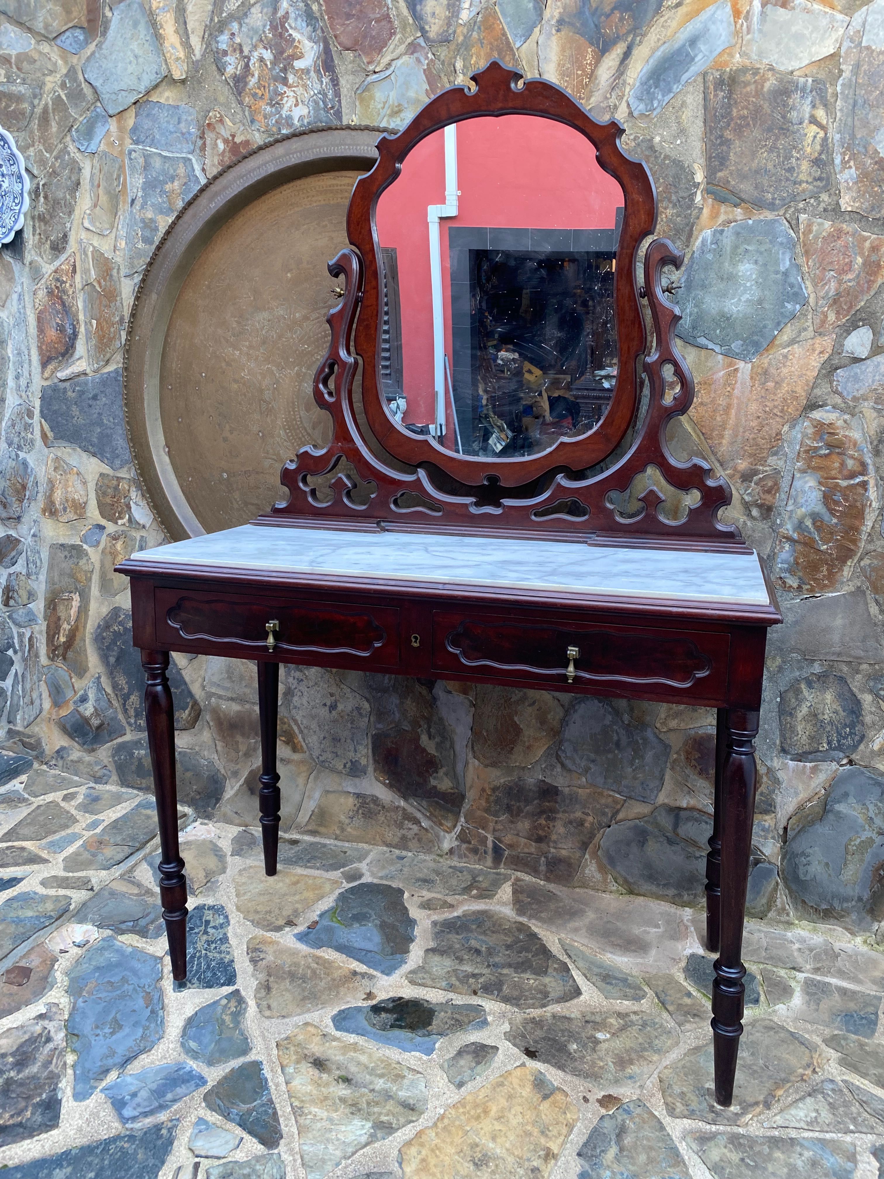 Toucador com Espelho Inglês Séc XIX Madeira nobre 1,14 mt