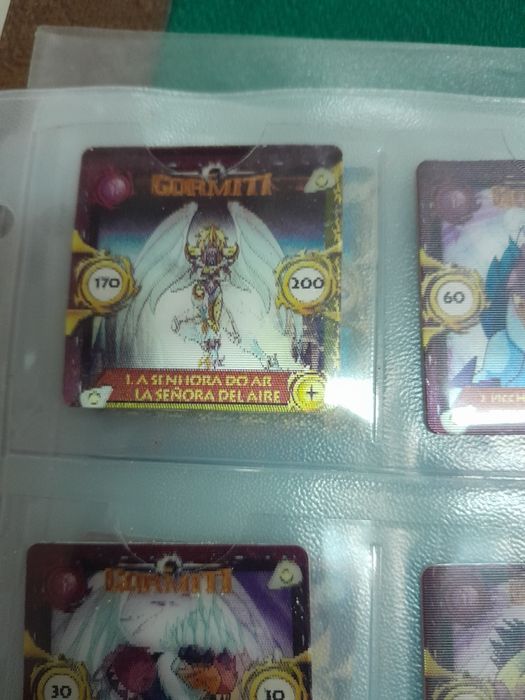 Gormit vários tres folhas