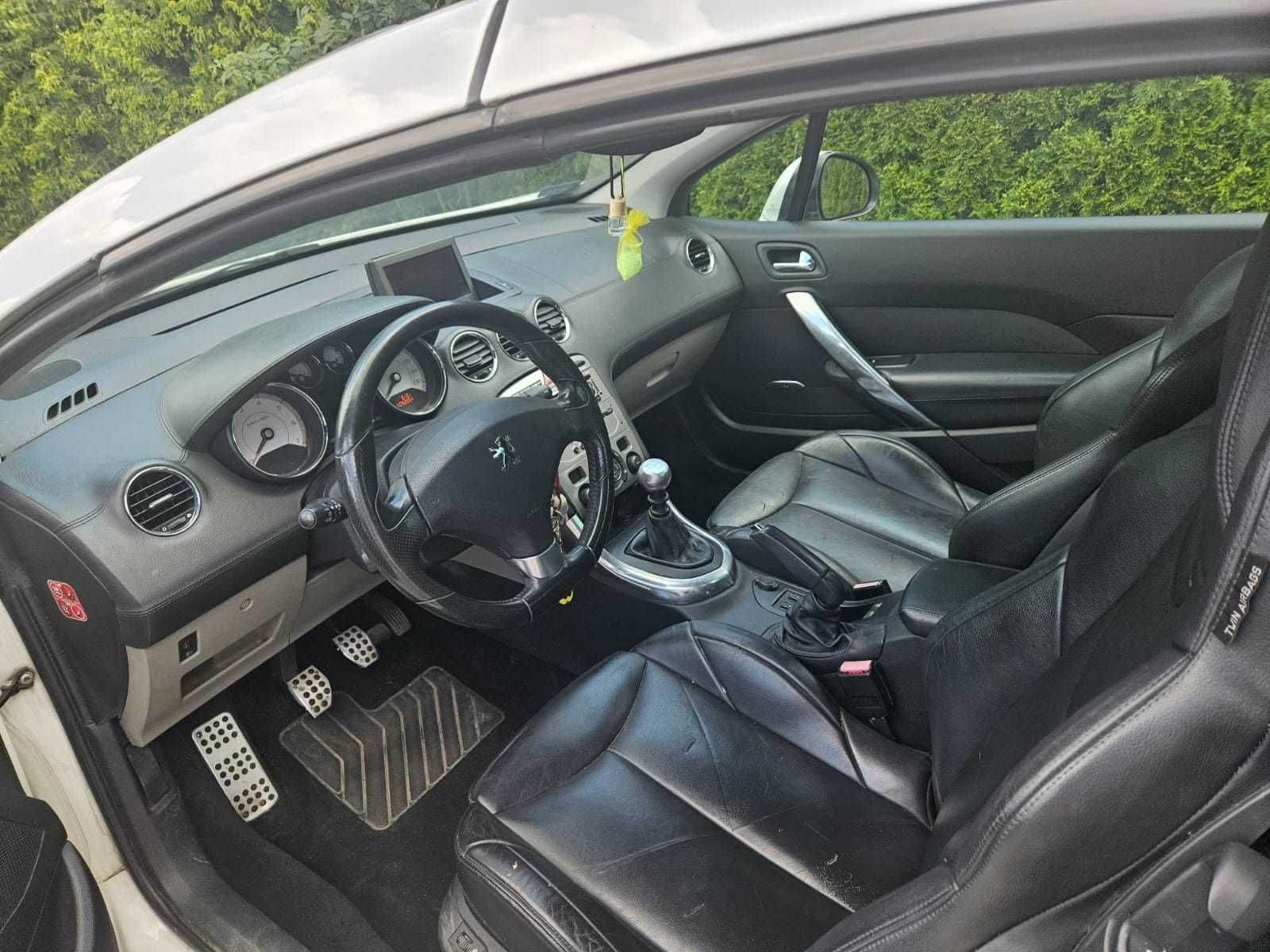 Peugeot 308 CC 1,6  TURBO  cabrio