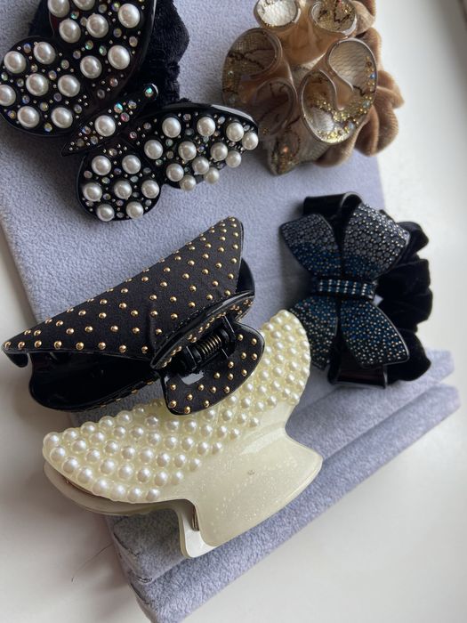 Резинки для волос с украшениями сваровски новый