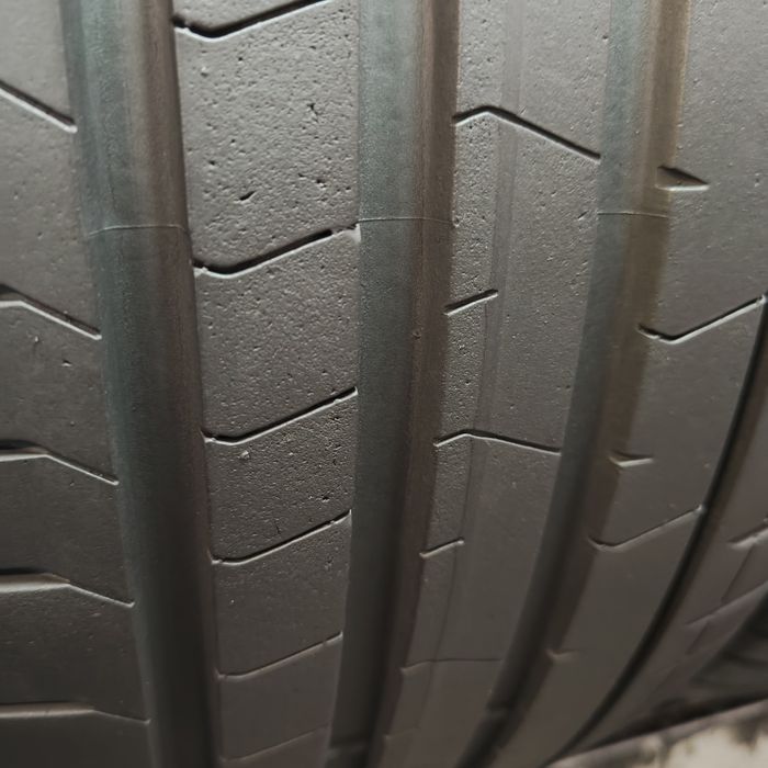 245/34/20 XL Sprzedam komplet opon letnich Pirelli
