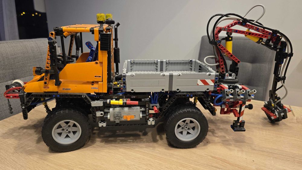 LEGO Technic Unimog 8110