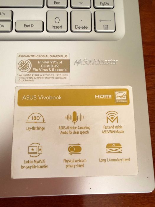 Asus VivoBook 15 M1502Y|15.6"FullHD|Ryzen 7-7730u|16Gb Ram|Ssd 512Gb|