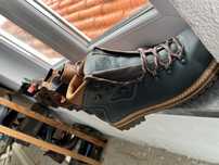 Botas em pele n 41