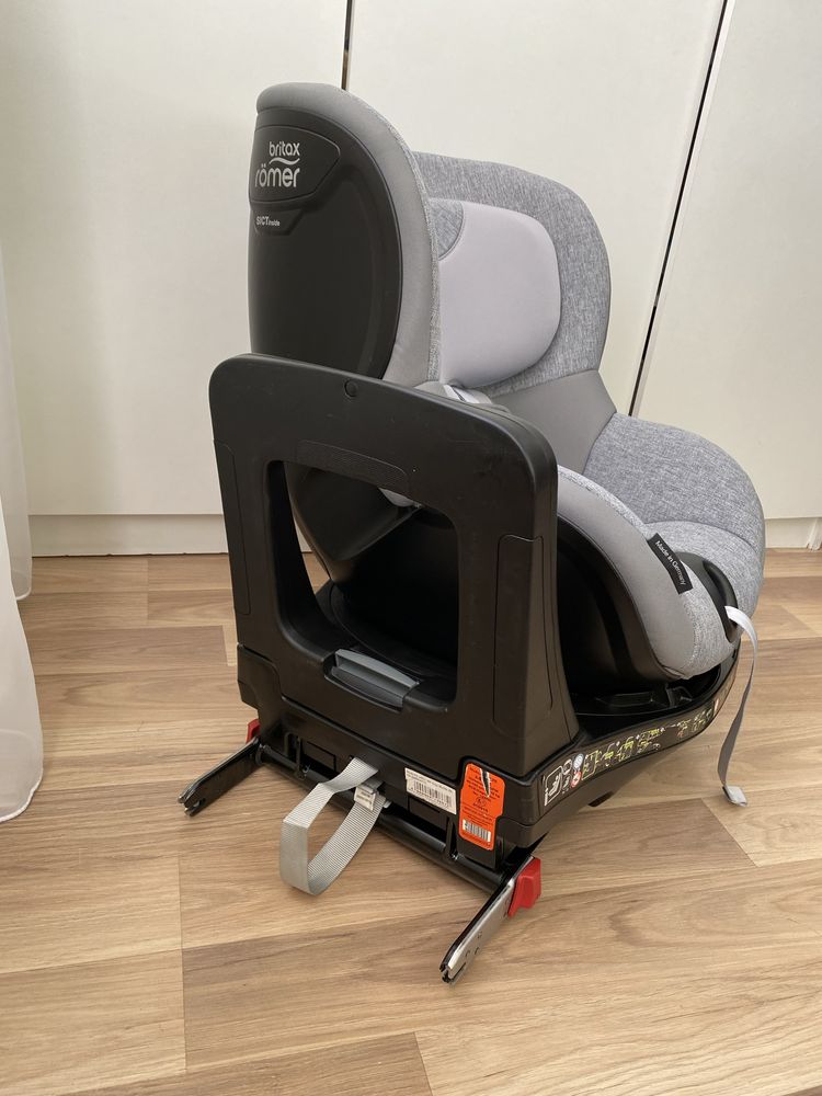 Поворотне Автокрісло Britax Römer DUALFIX i-SIZE (Grey Marble)