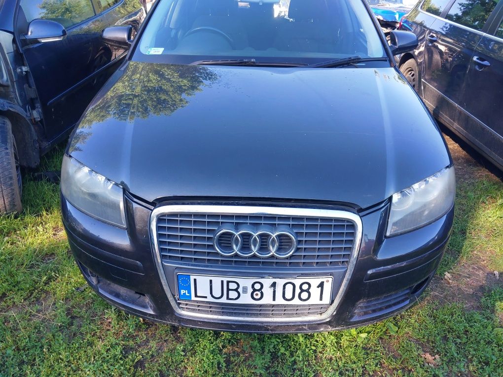 Części audi a3 8p sportback 2.0 tdi bkd skrzynia grf kolor lz7l maska