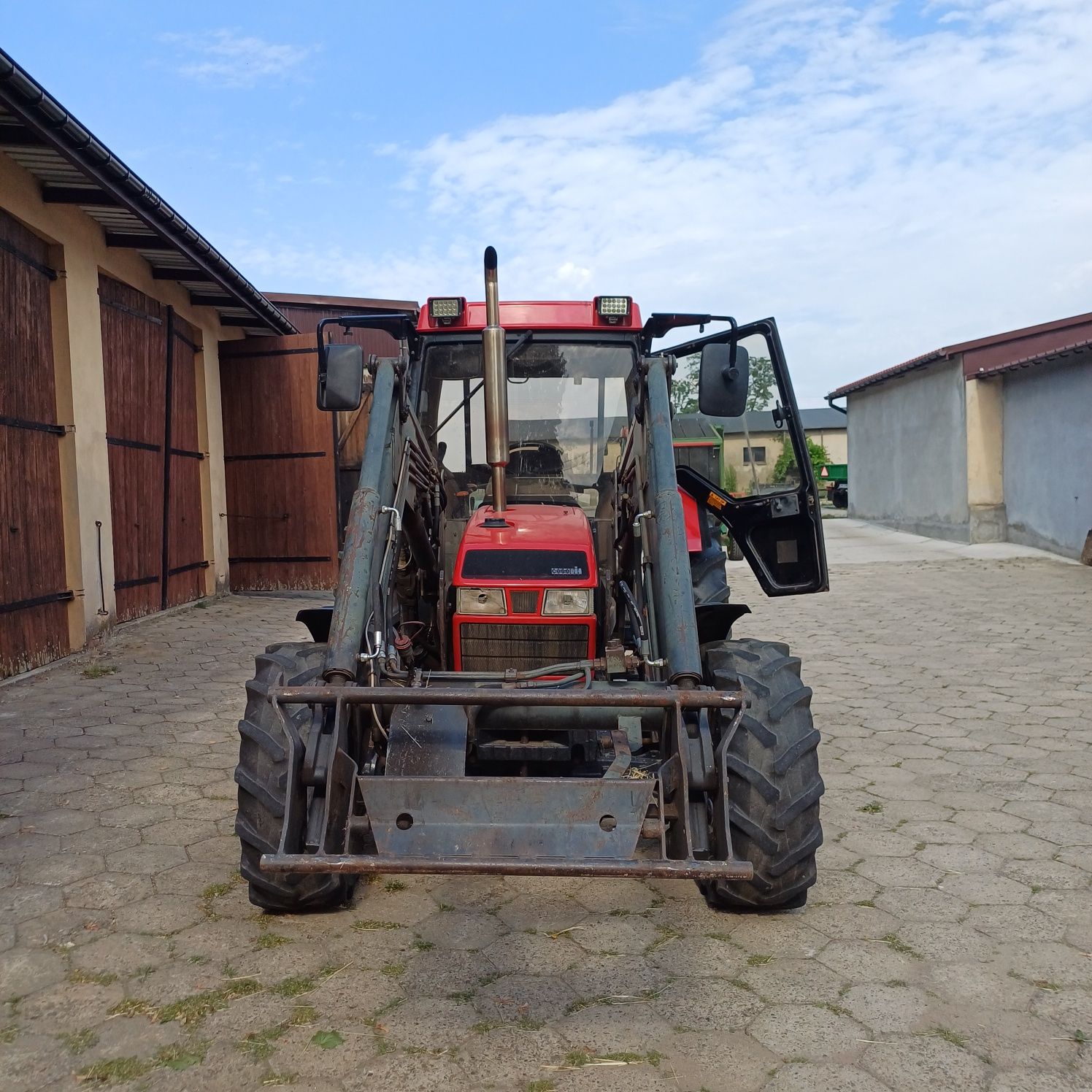 Case 4230xl quicke 650