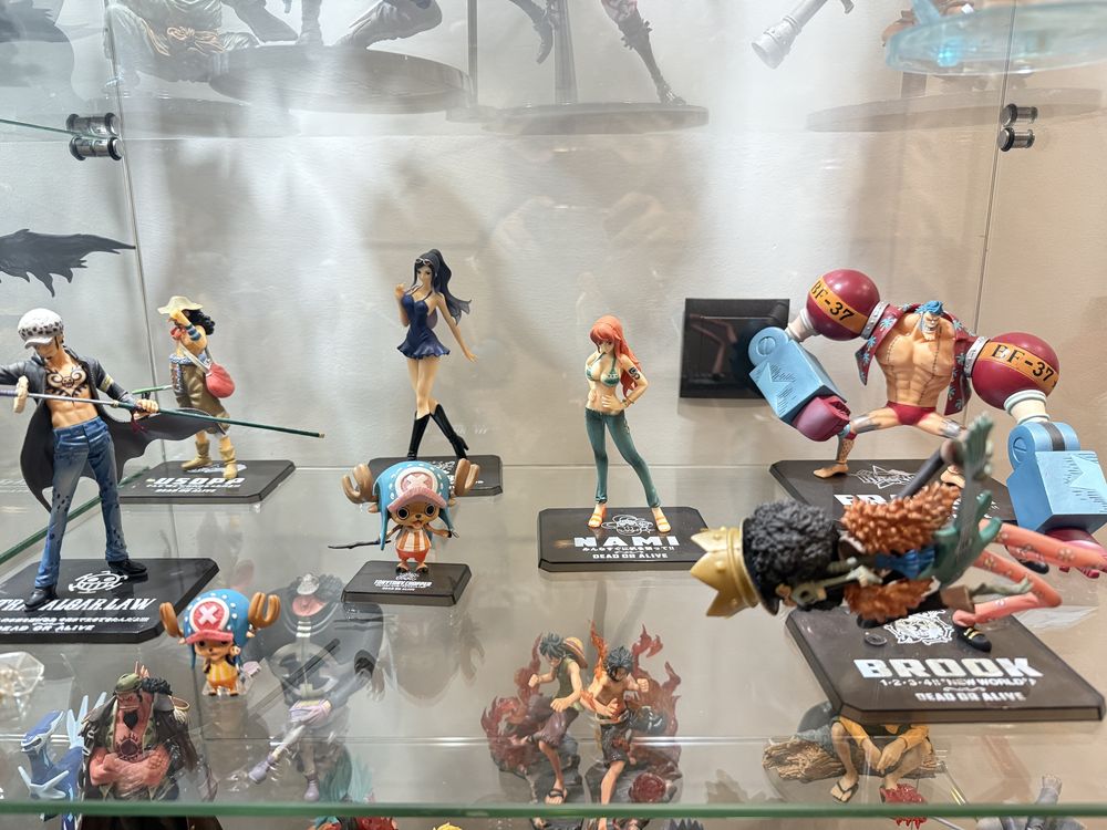 One pieefe figuras