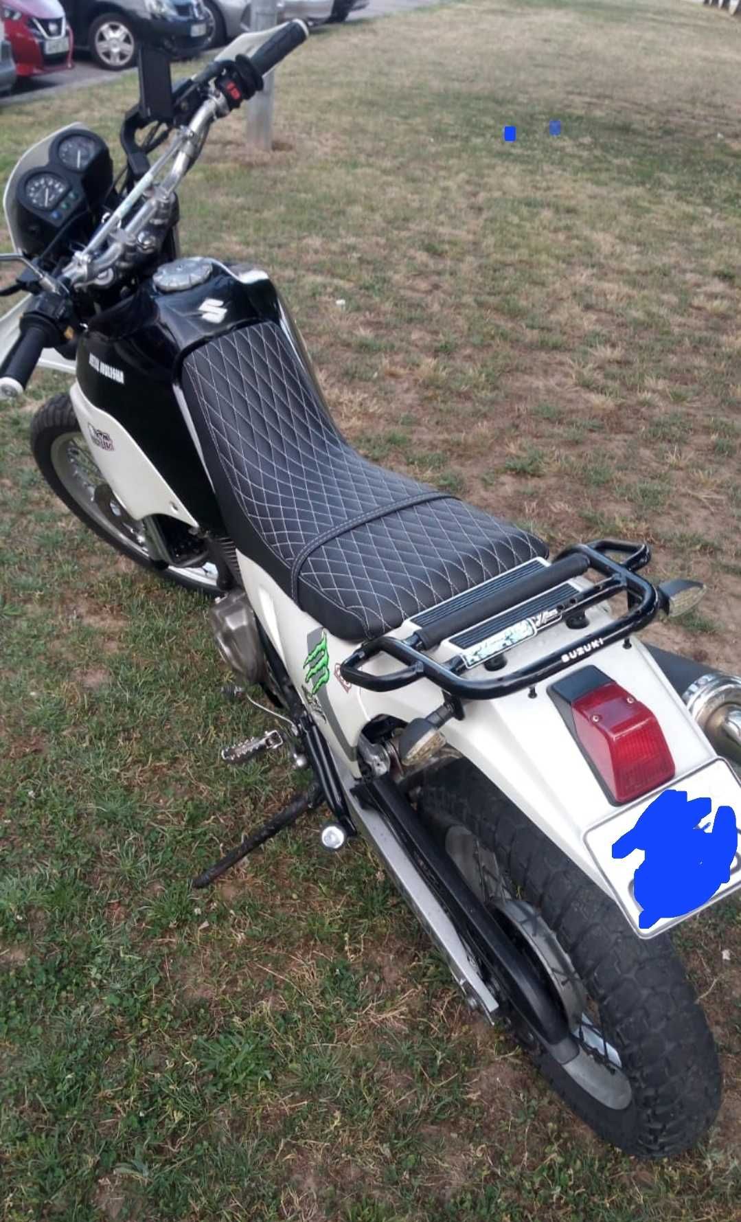 Suzuki DR 650 R à venda.