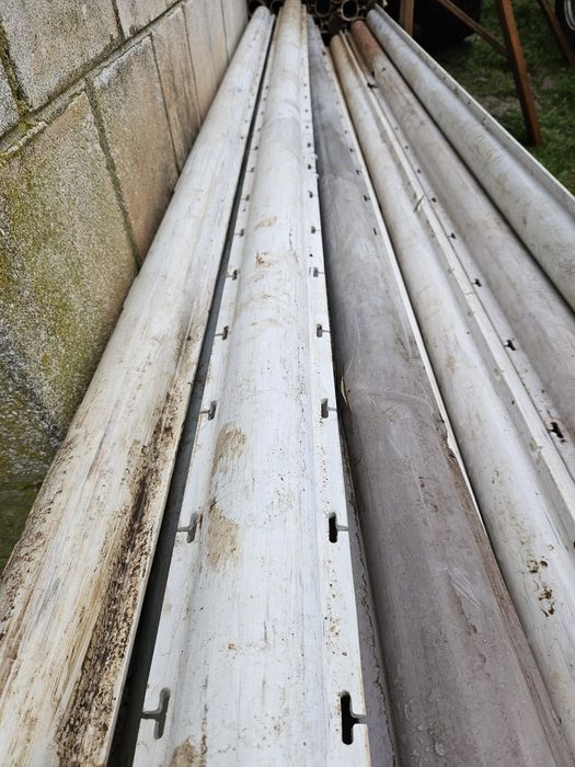 Słupki Metalowe Malina Winogron Ogrodzenia