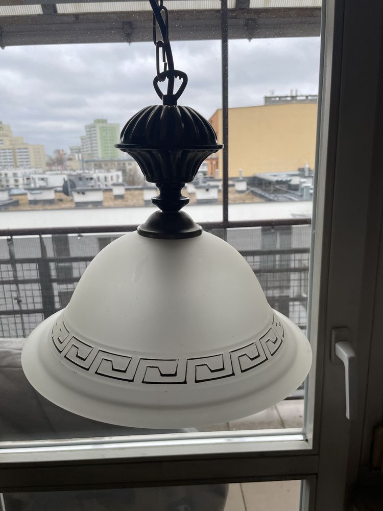 Lampa wisząca klasyczna