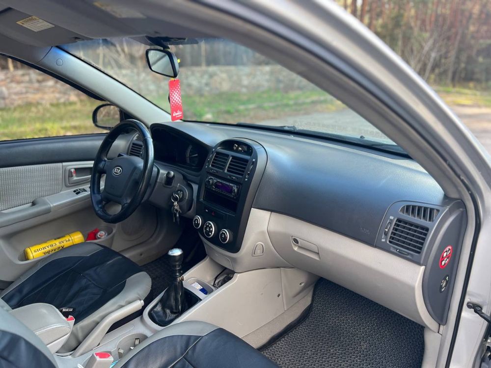 Kia Cerato 2007 газ бензин