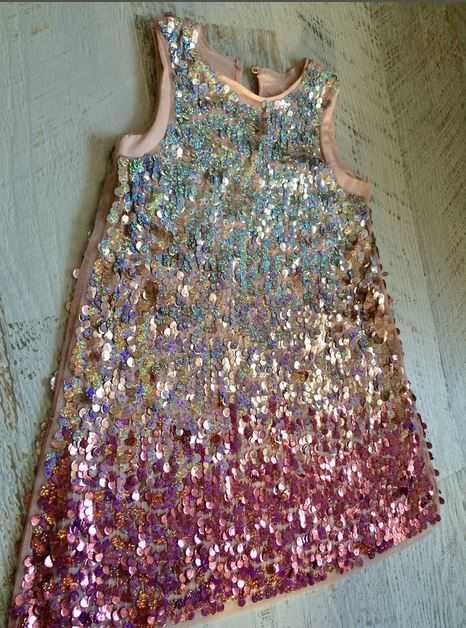 Святкова сукня (нарядное платье) у пайєтках на 4-6 р. + болеро