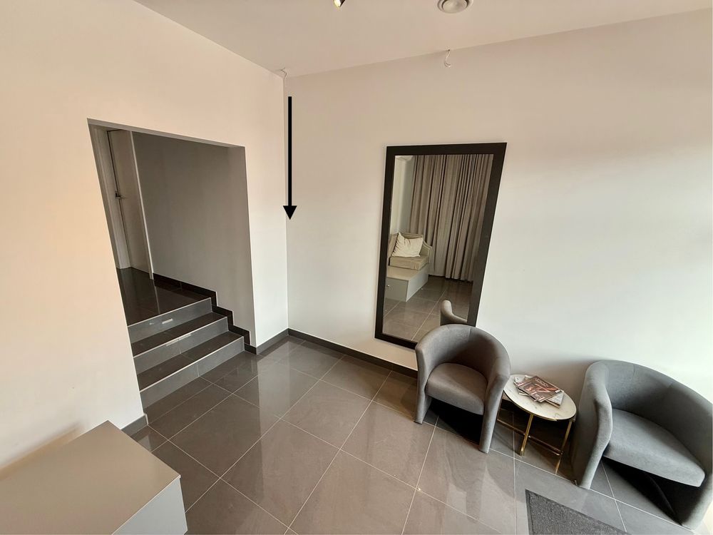 Przestrzeń pod stanowisko makijażowe w studio urody, salon kosmetyczny
