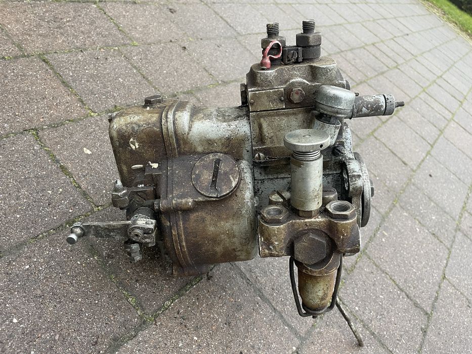 Pompa wtryskowa do C330