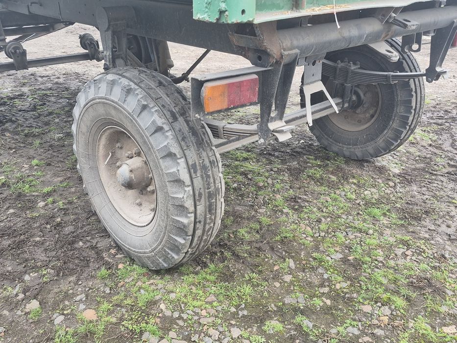 Причіп тракторний  2Птс4