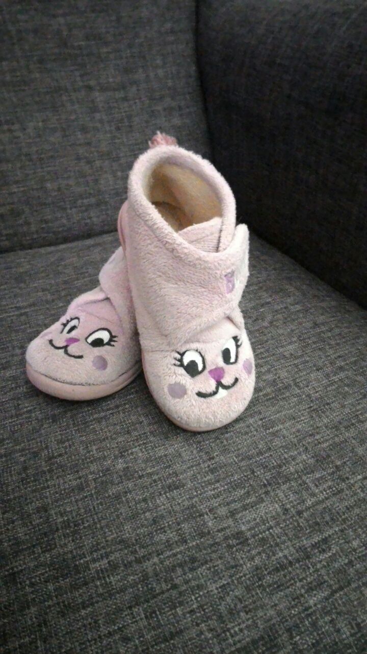 Pantufas menina