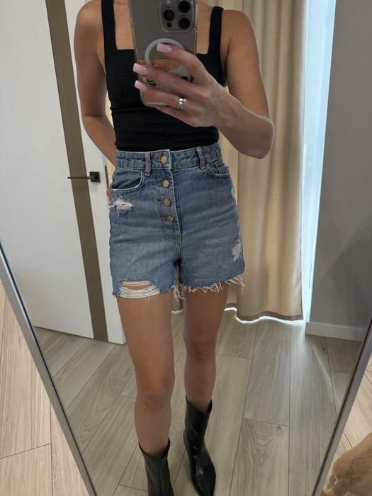 шорти Zara 34 розмір S