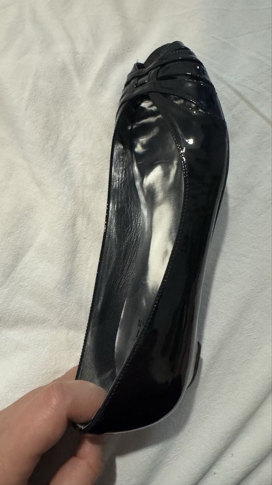 Балетки Stuart Weitzman нові розмір 7 1/2 (37,5)