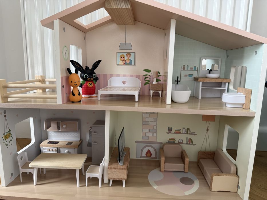 Domek Action z figurkami Binga i Flopa