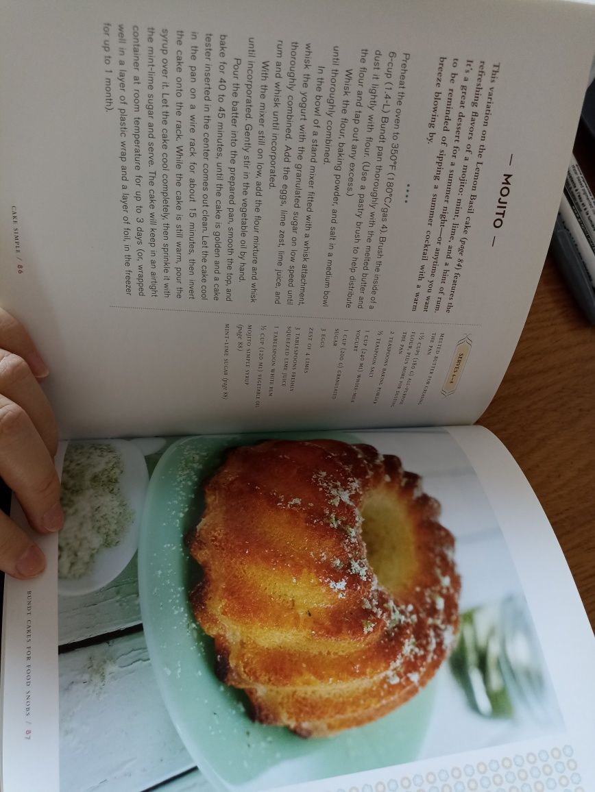 "Cake simple" Christie Matheson książka kulinarna ciasta