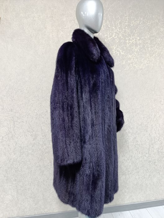 Шикарна фіолетова норкова шуба, шубка. Великий розмір. 110 см