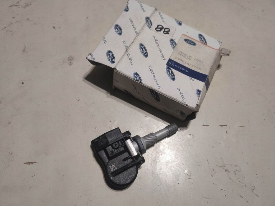 CZUJNIK CIŚNIENIA POWIETRZA W KOŁĄCH FORD S-MAX MONDEO GALAXY 8G921A159AA