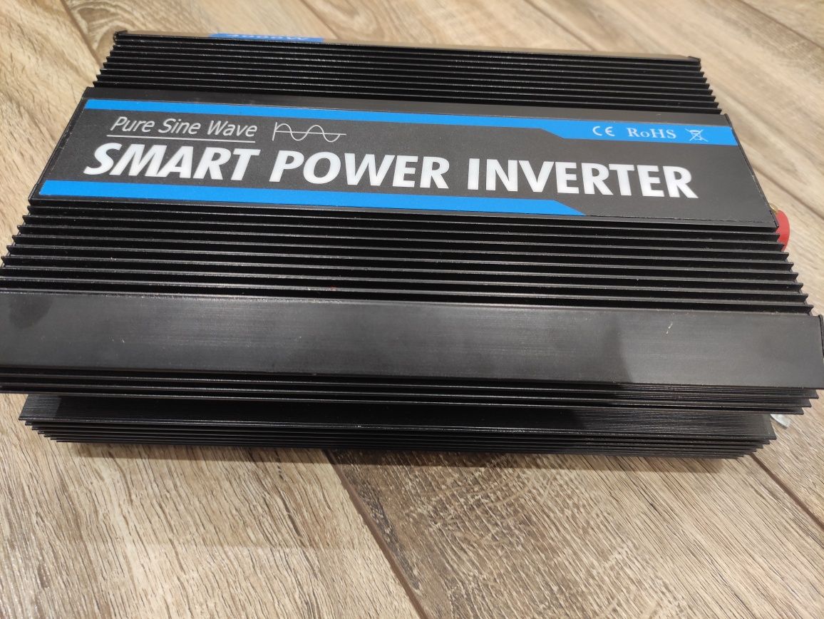 Інвертор(Inverter), Перетворювач напруги 12в-220в