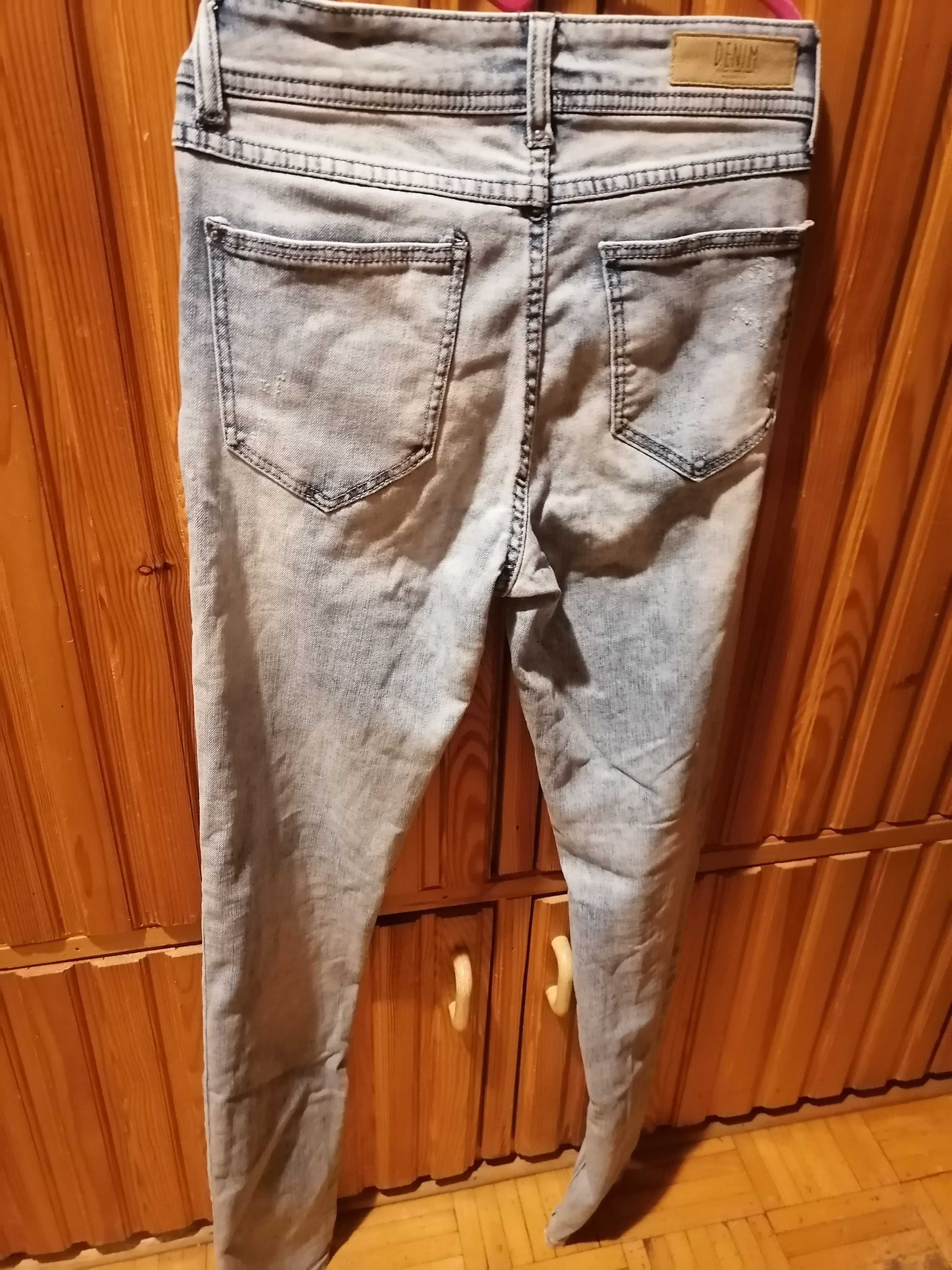 Spodnie jeansowe Reserved, 34 - XS