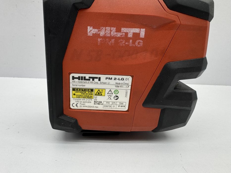 Laser krzyżowy Hilti PM 2-LG z zieloną wiązką + statyw