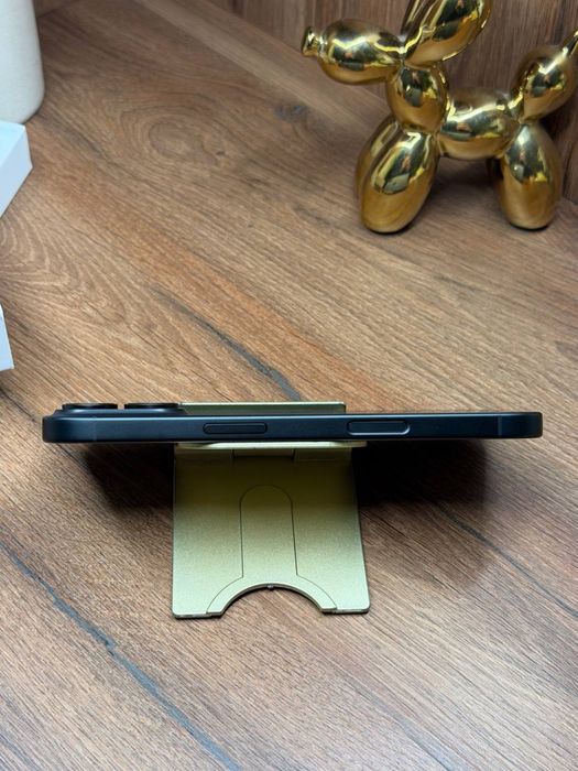 New Open Box Apple iphone 16 256 gb Neverlock