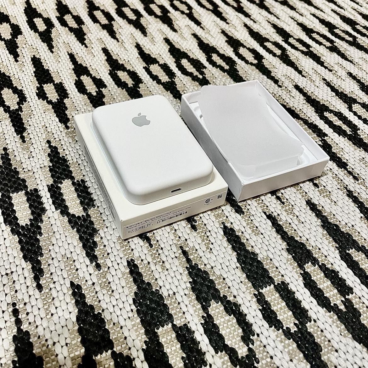 Battery Pack Apple