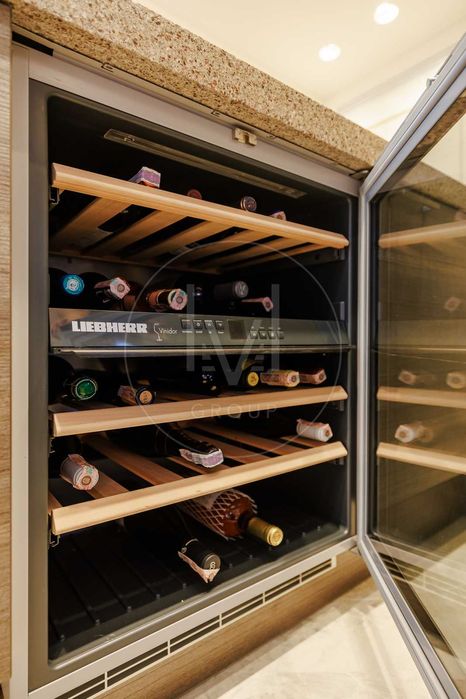 Перша здача вул Грушевського 9А Печерськ 3 спальні