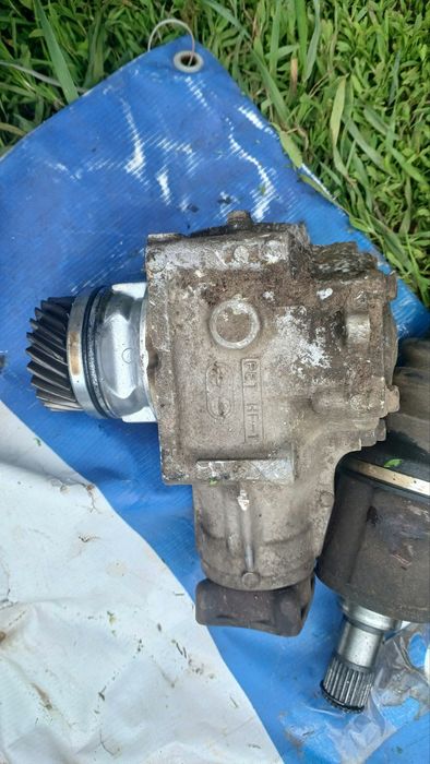 Хонда Honda H-RV C-RV 1 роздатка полуось правая маховик