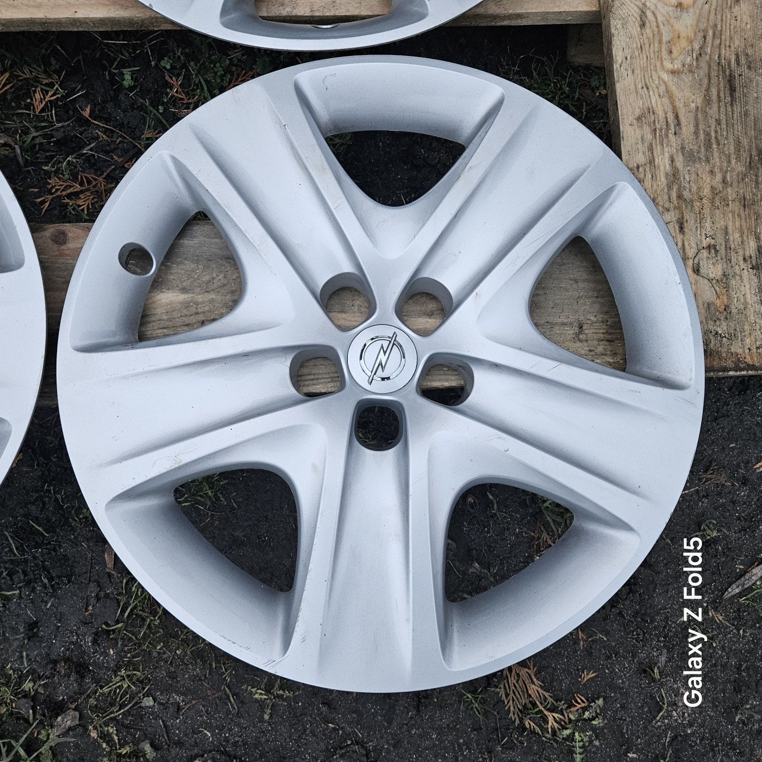 Kołpaki strukturalne 17 Opel Astra J Zafira C 5x115