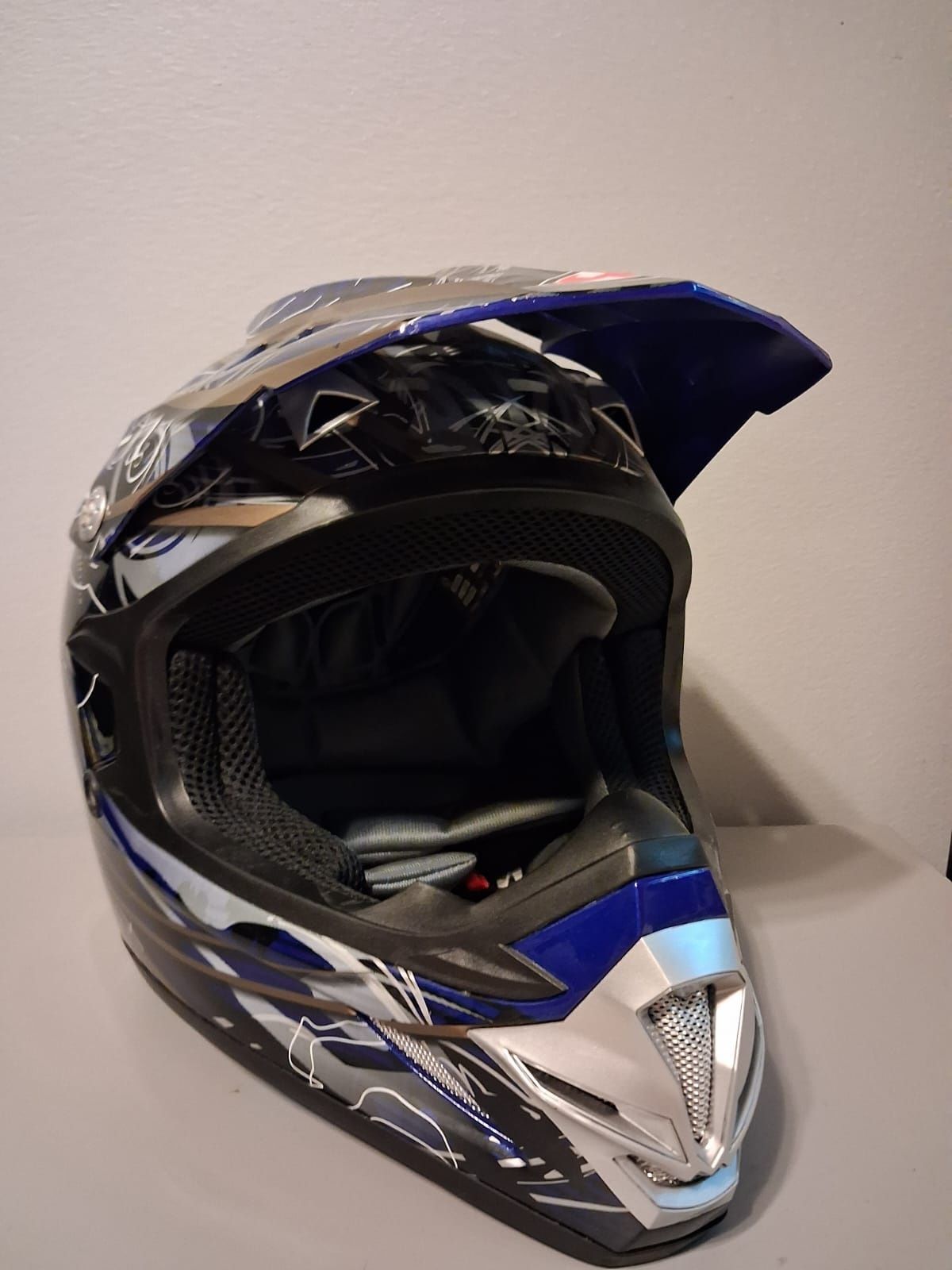 Kask na motor rower hulajnogę