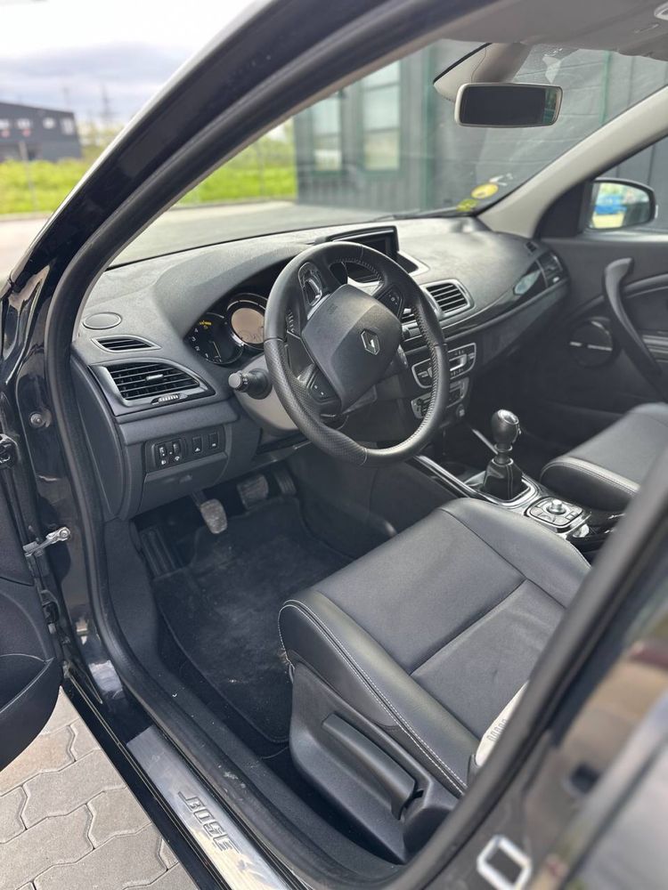 Renault Megane Bose 2013