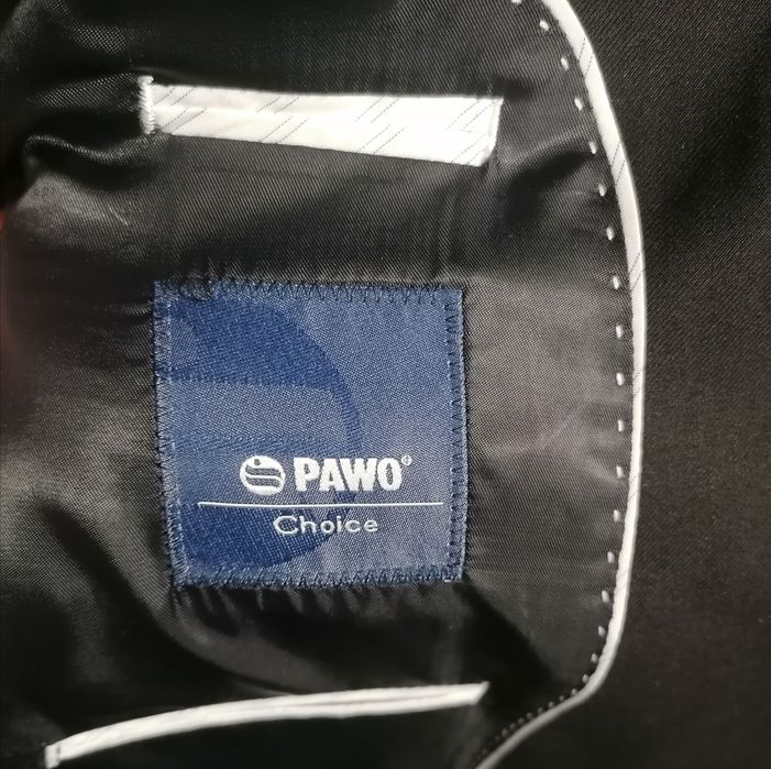 Garnitur czarny pawo