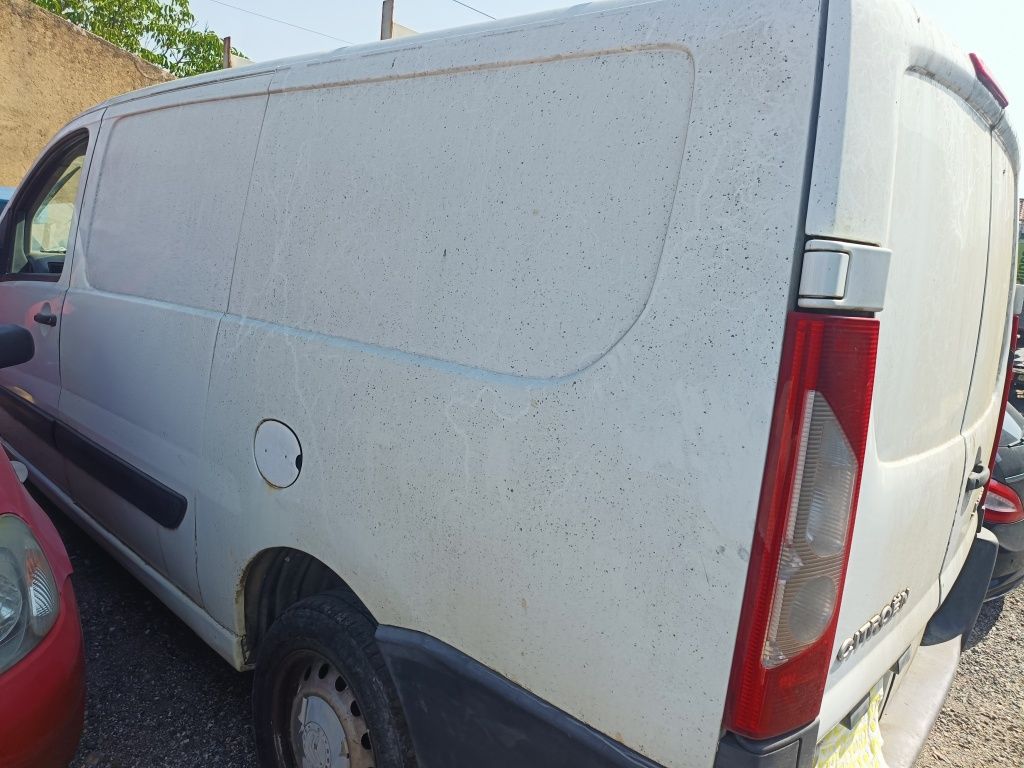 Citroen Jumpy 2.0Hdi Avariada longa.