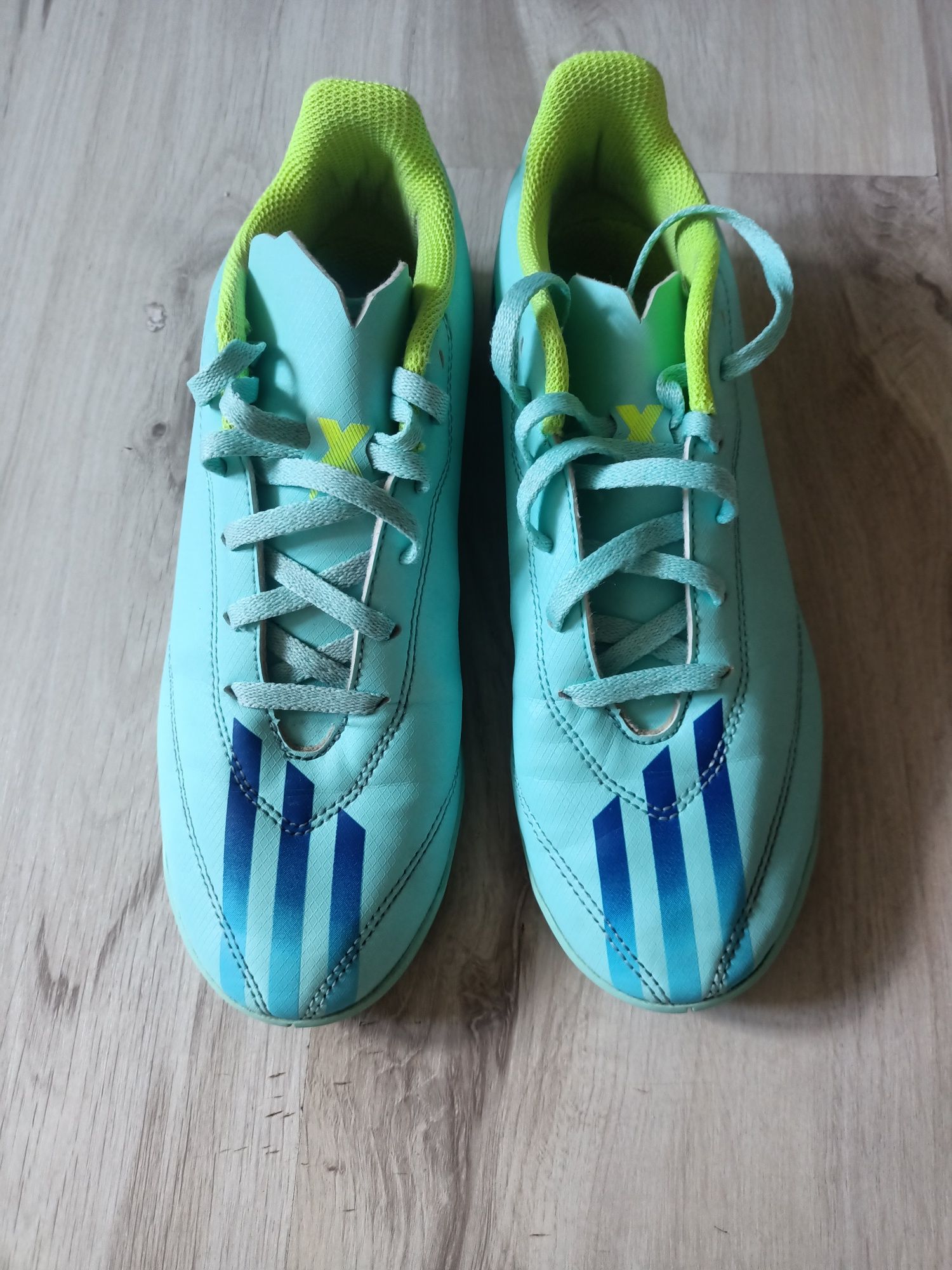 Halówki adidas  rozmiar 37