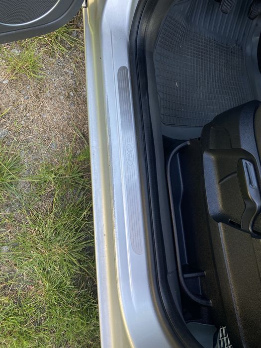 Продам Ford C-Max. Терміновий продаж.