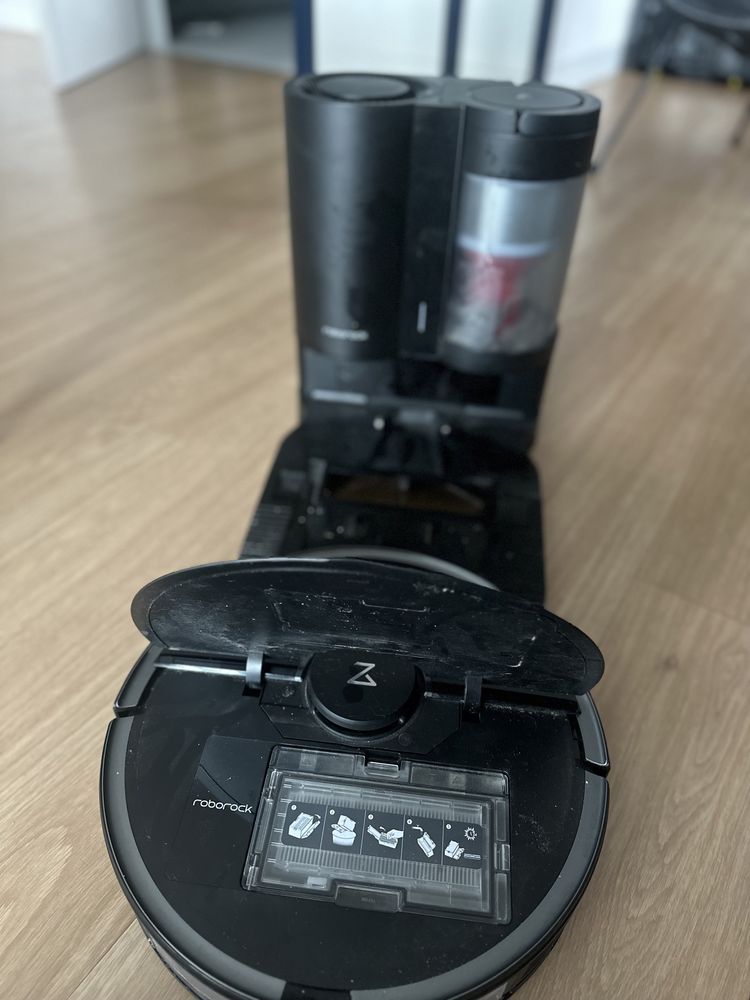 Odkurzacz automatyczny Roborock S7 + stacja automatycznego opróżniania