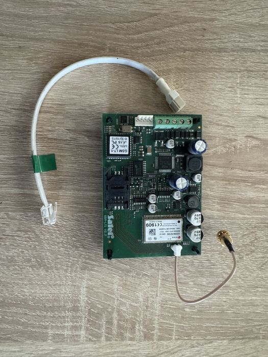 Modł momunikacyjny Satel GSM LT-1
