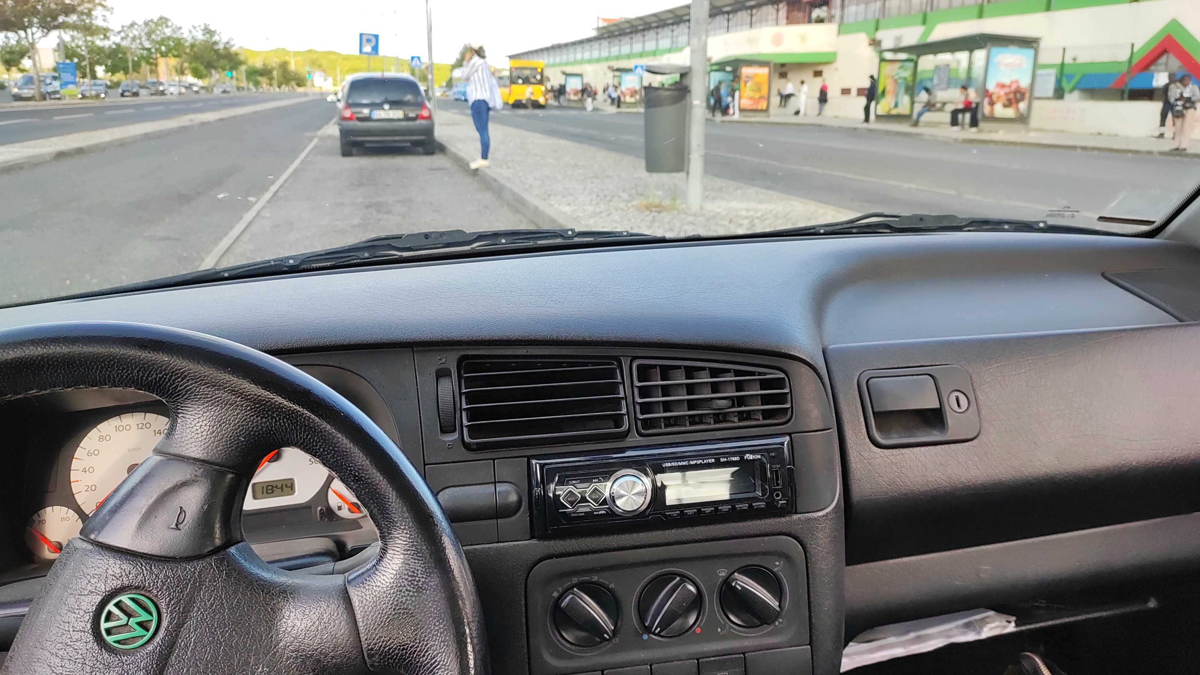 Golf tudo.1.9 . 1996 .90 cavalos.super econômico