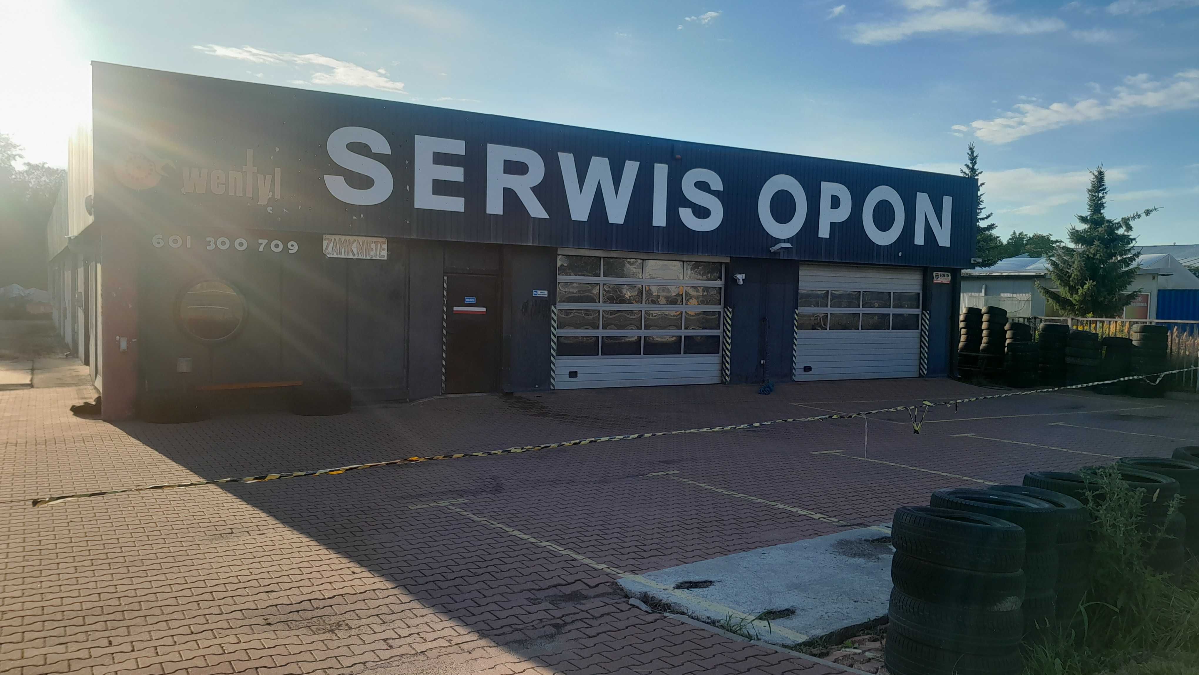 Lokal / Magazyn   170 m2