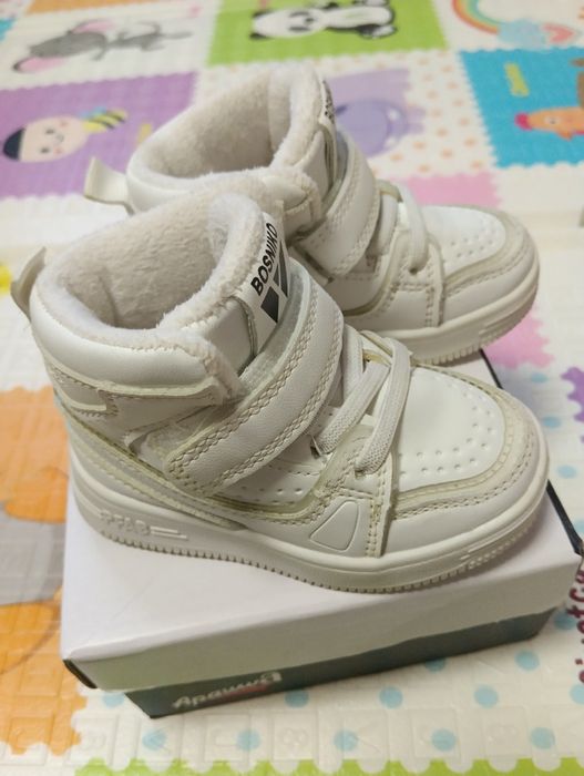 Продам білі хайтопи