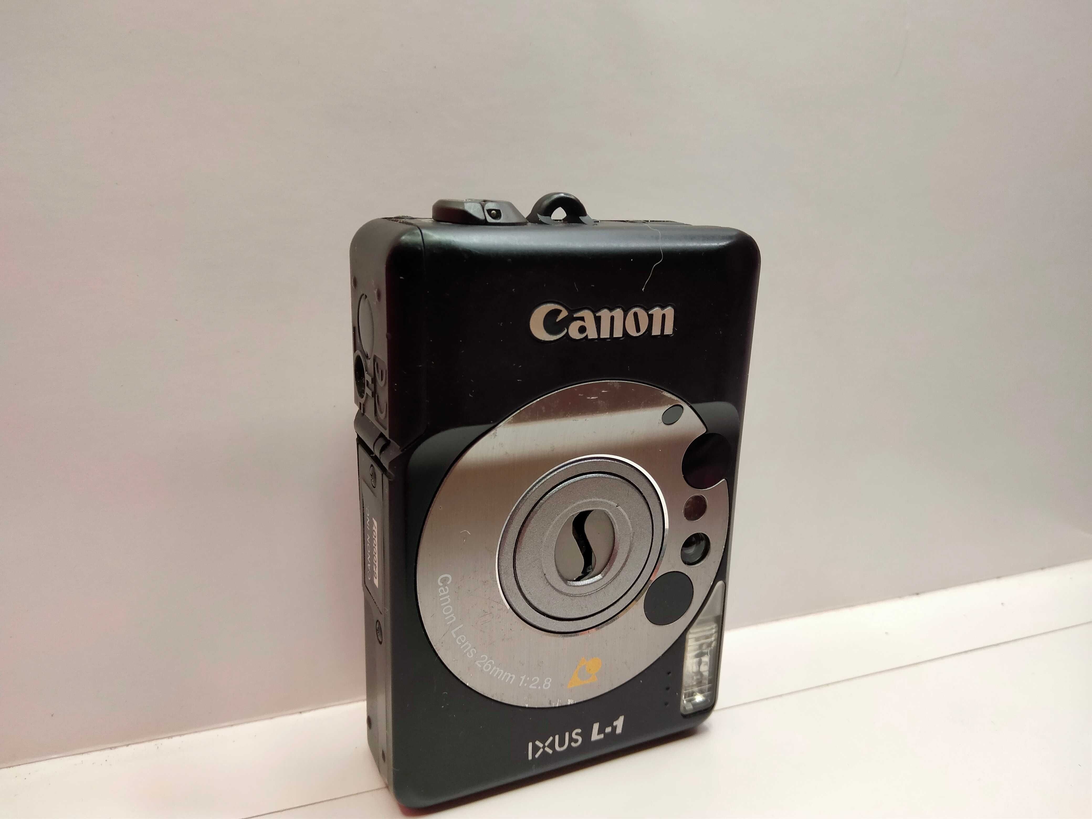 Фотоаппарат пленочный CANON IXUS L-1 26mm 1:2.8 винтаж