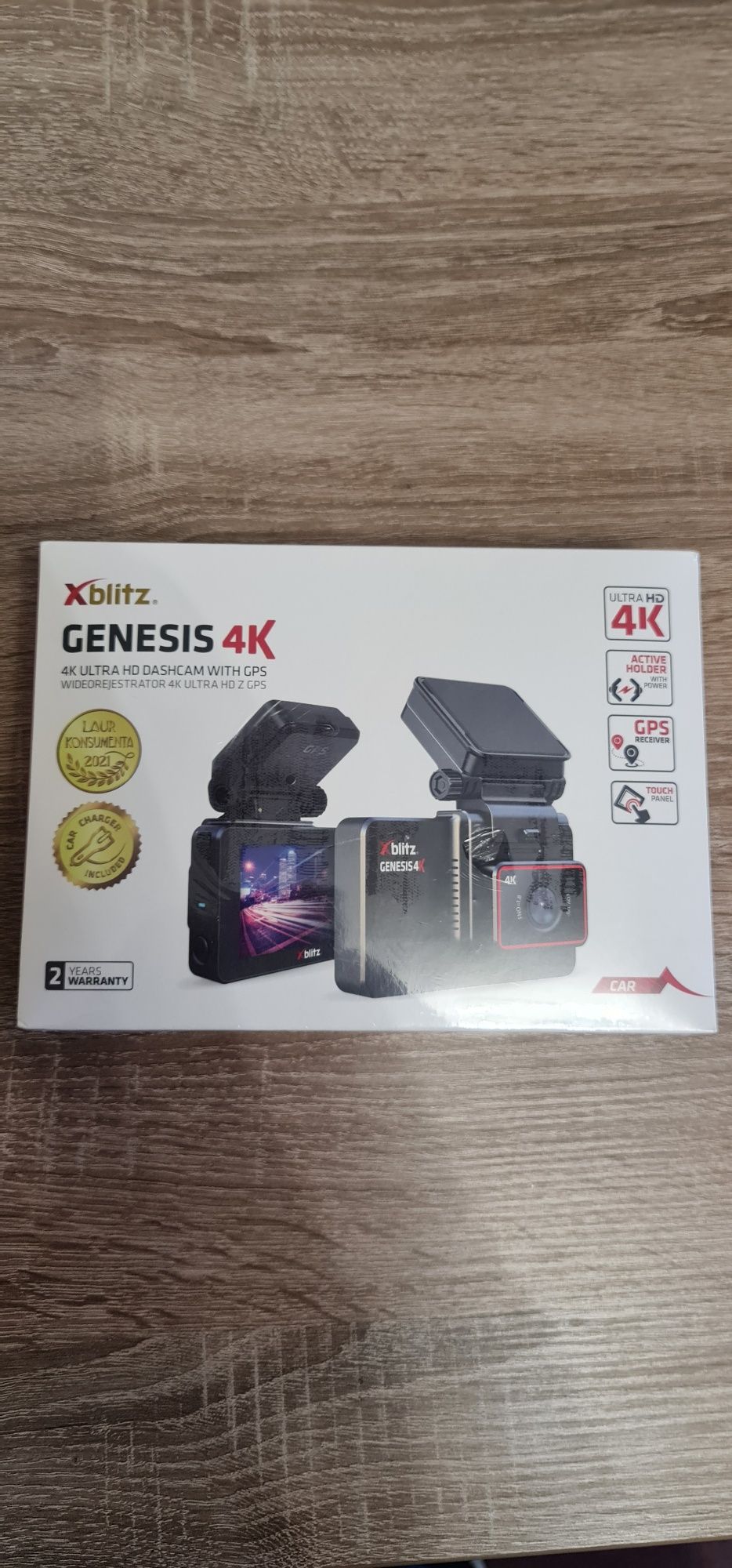Rejestrator samochodowy 4K  kamera xblitz genesis 4K