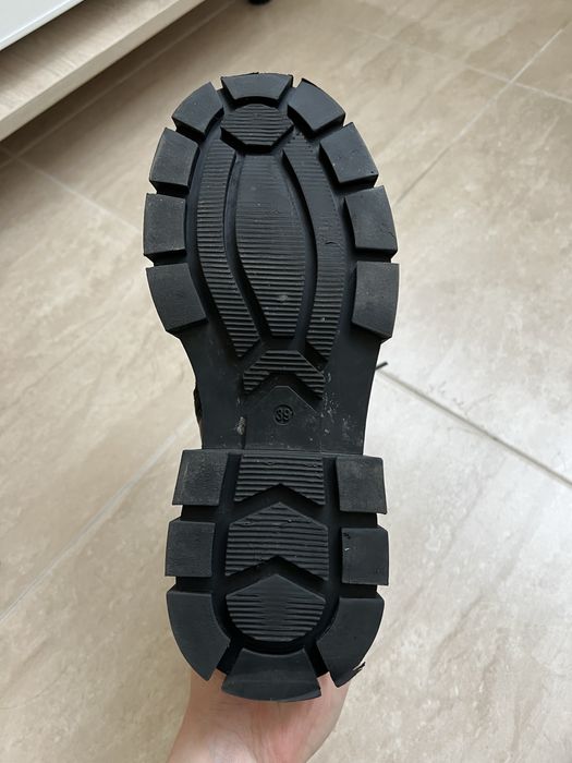 Черевики жіночі 39 розмір